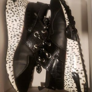Steve madden tennis shoes